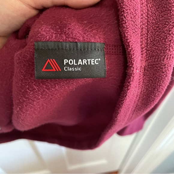 The North Face 1/4 zip - Picture 6 of 8